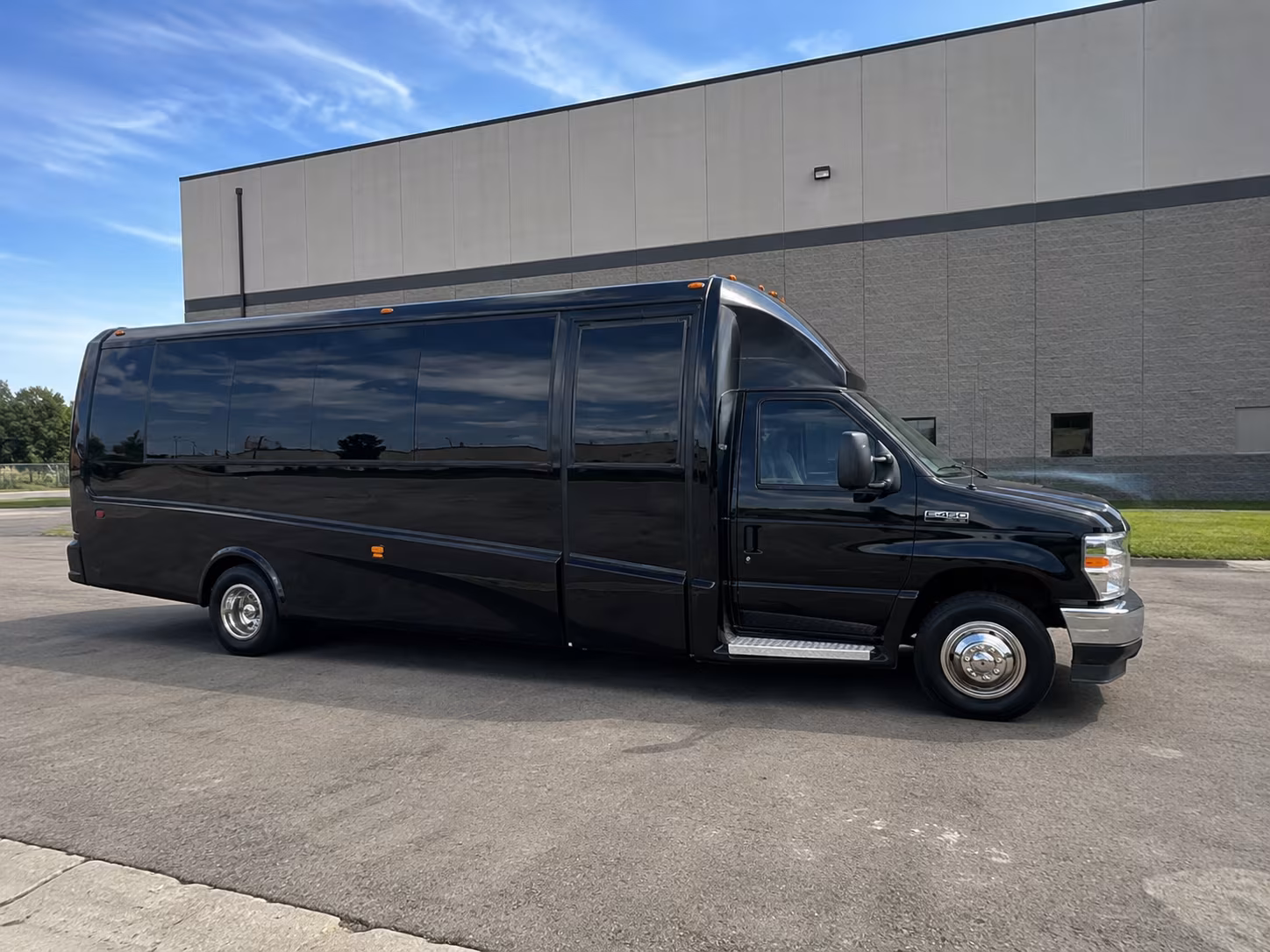 Birmingham Wedding Transportation & Shuttle Service