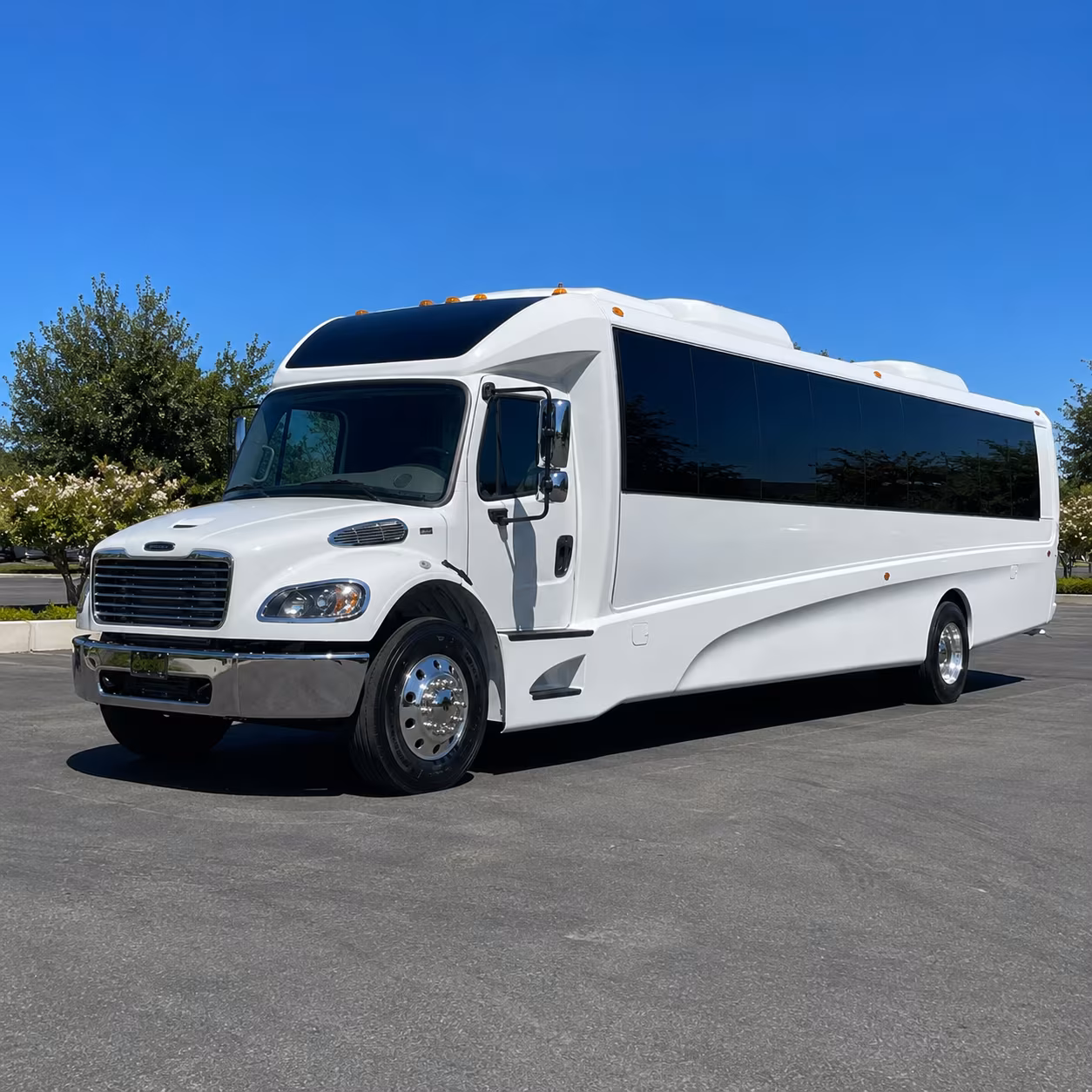 Columbus Airport Shuttle & Transportation party bus exterior