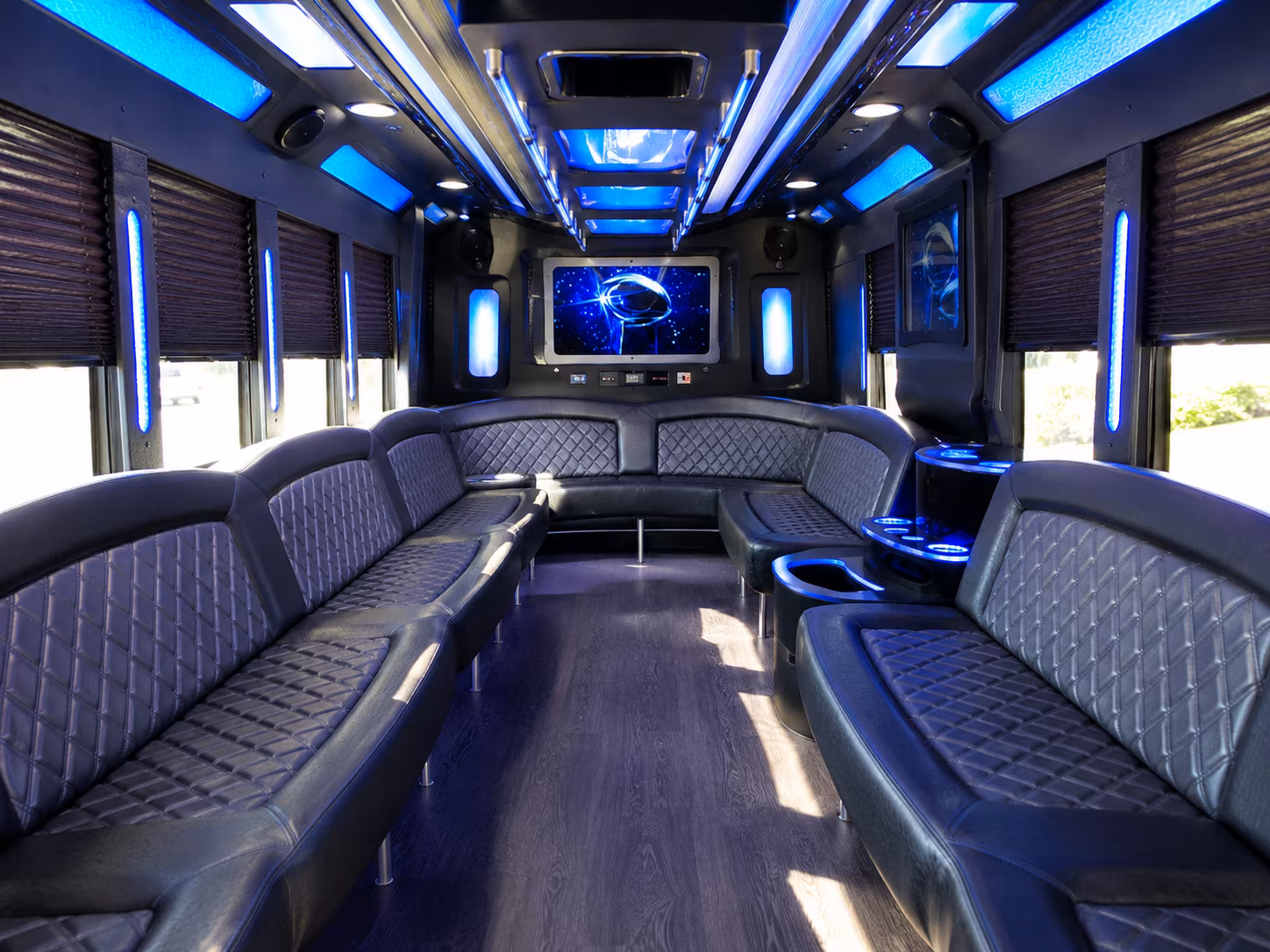 Columbus Birthday, Sweet 16, & Quinceañera Transportation group transportation