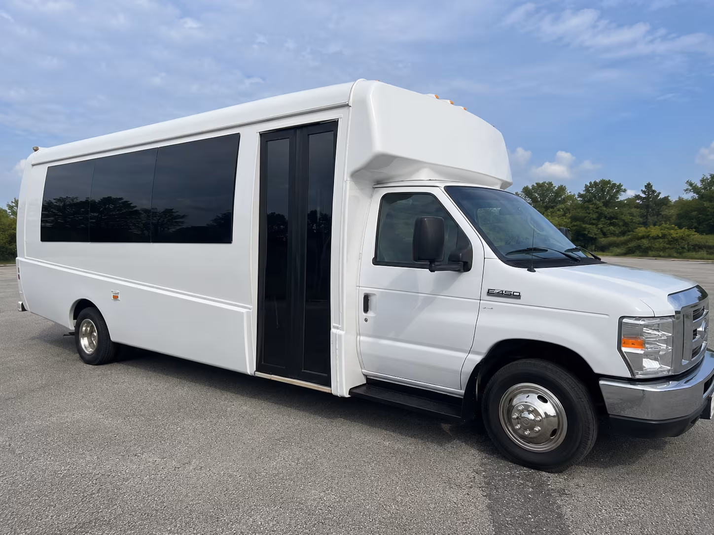 Columbus Concert & Music Festival Transportation party bus exterior