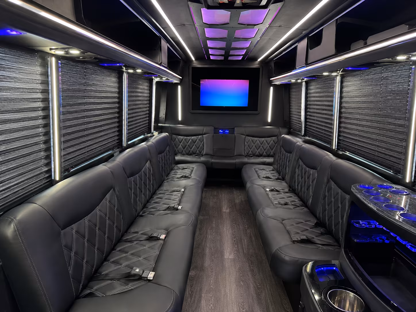 Columbus Winery Tour & Pub Crawl Transportation party bus exterior