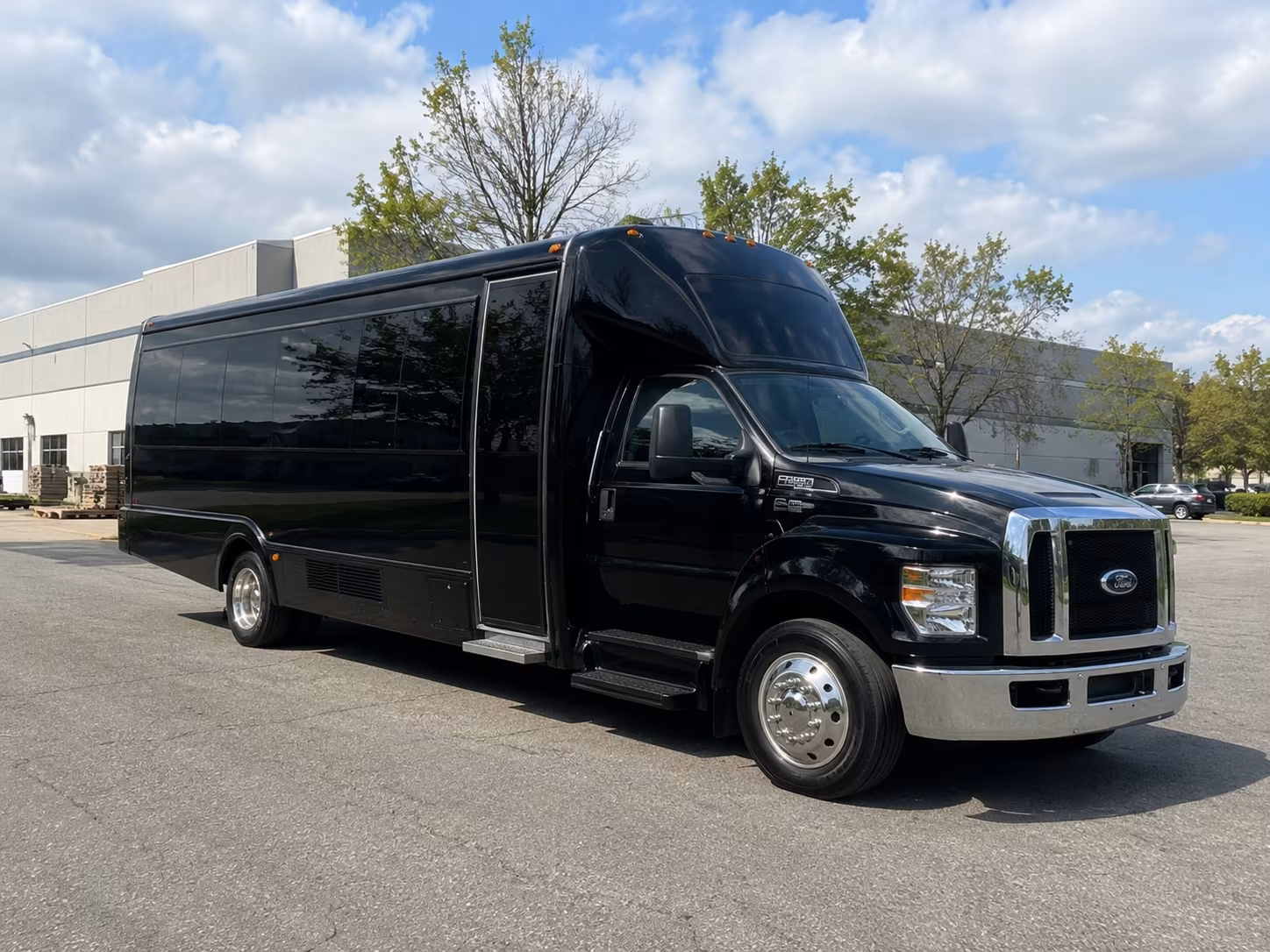 Jackson Homecoming & Prom Party Bus Rentals
