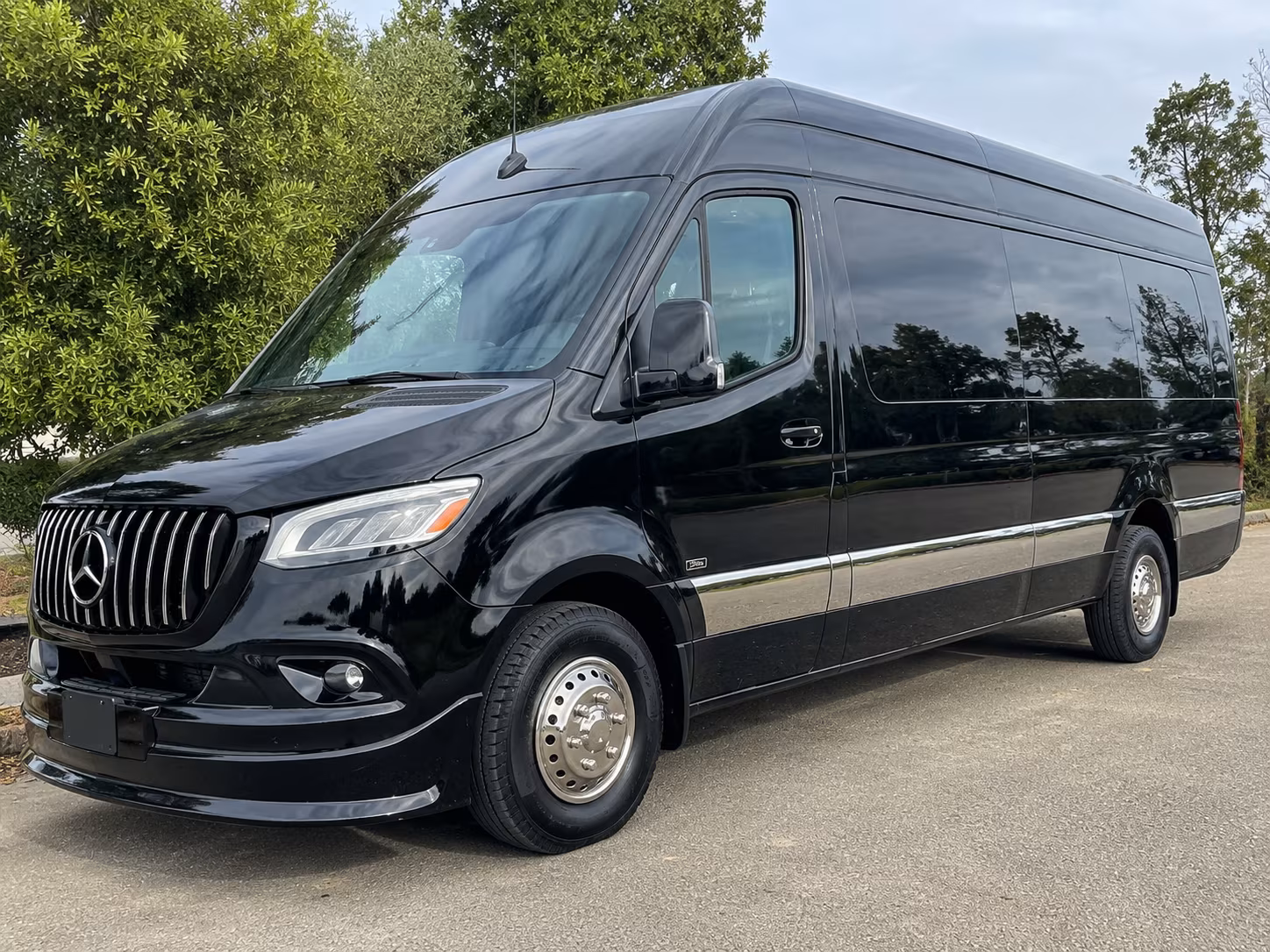 Montgomery Wedding Transportation & Shuttle Service